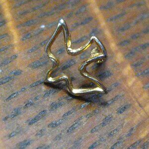 Dove Bird Of Peace & Love Small Lapel Pin